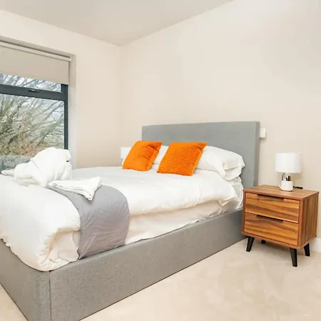 Διαμέρισμα Stylish And Bright 2 Bed In *